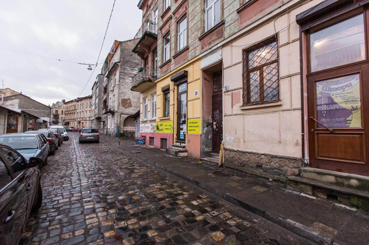 Квартира Подобово В Центрі На Вулиця Скорика 25 Колишня Чайковського Біля Філармонії Lviv Eksteriør billede